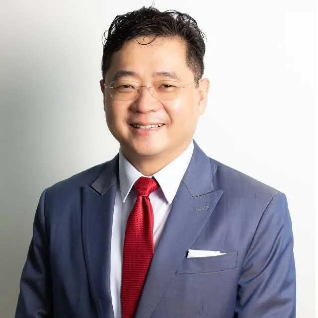 Portrait of Dr. Tian Xia, Founder — Integrated Pain Management